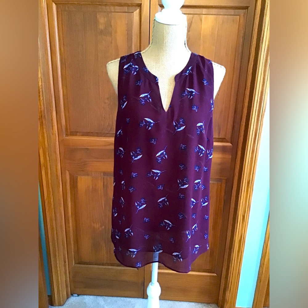 CAbi Size M Icy Floral Bouquet Top